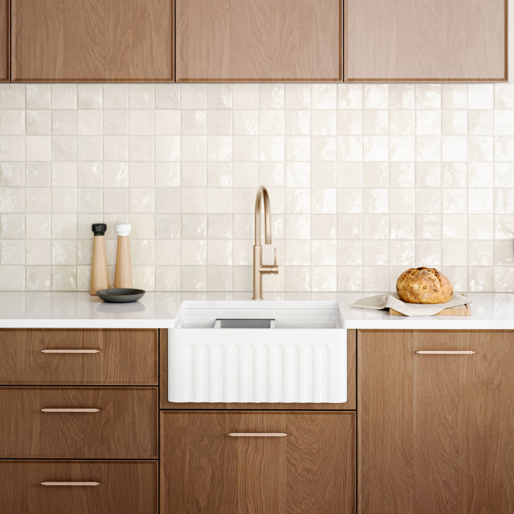 Bao Ceramic Farmhouse Sink & Accessories Pack 615mm - Gloss White