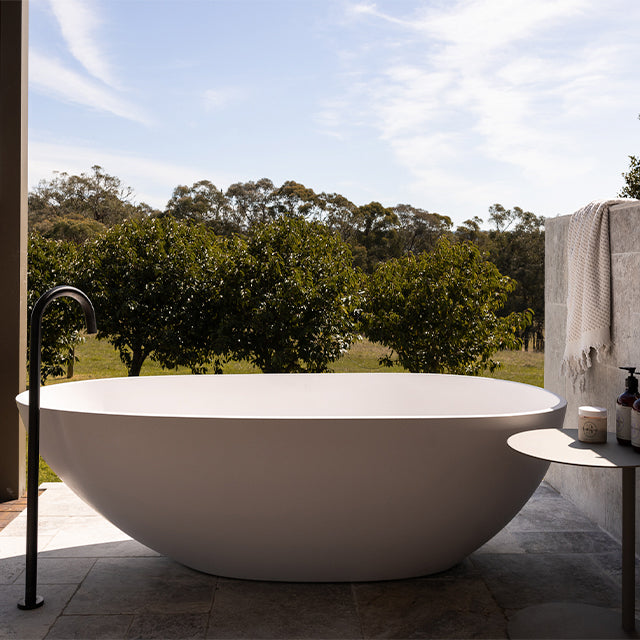 Meir Freestanding Round Bath Mixer with Hand Spray - Shadow