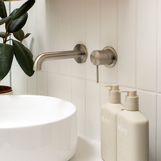 Nero Mecca Basin/Bath Spout Only 120mm Brushed Nickel