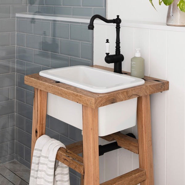 Cuisine 30 in Country Bathroom renovation by Front Porch Properties