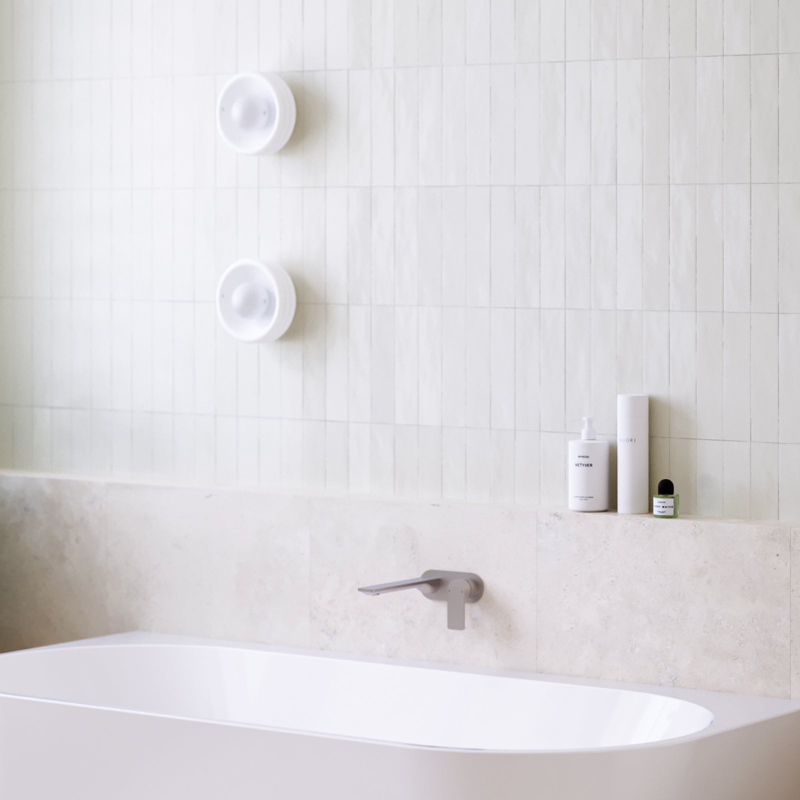 Fluxwood Silo Ceramic Wall Light - Gloss White SILO-SCONCE-GW-PH-3K | The Blue Space