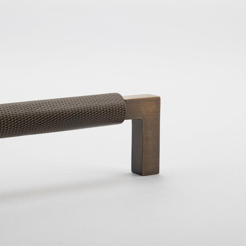 Iver Brunswick 256mm Cabinet Pull Handle Signature Brass