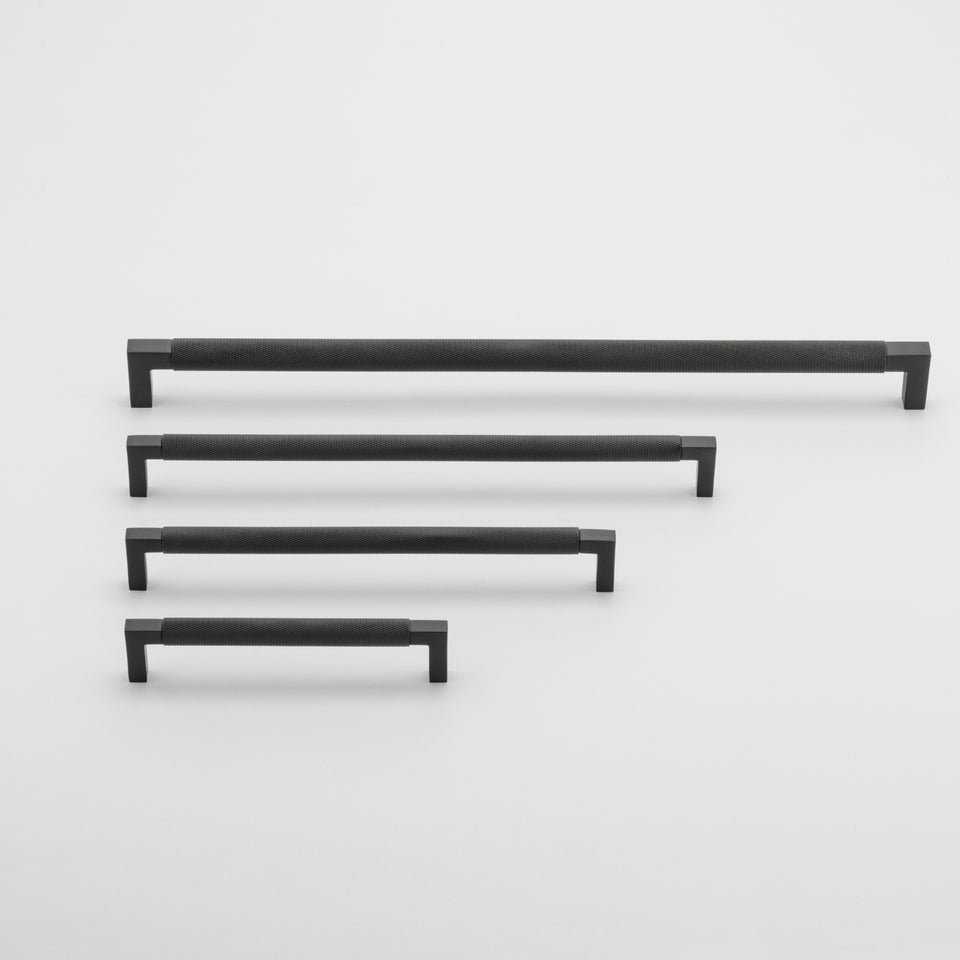Iver Brunswick 450mm Cabinet Pull Handle Matte Black