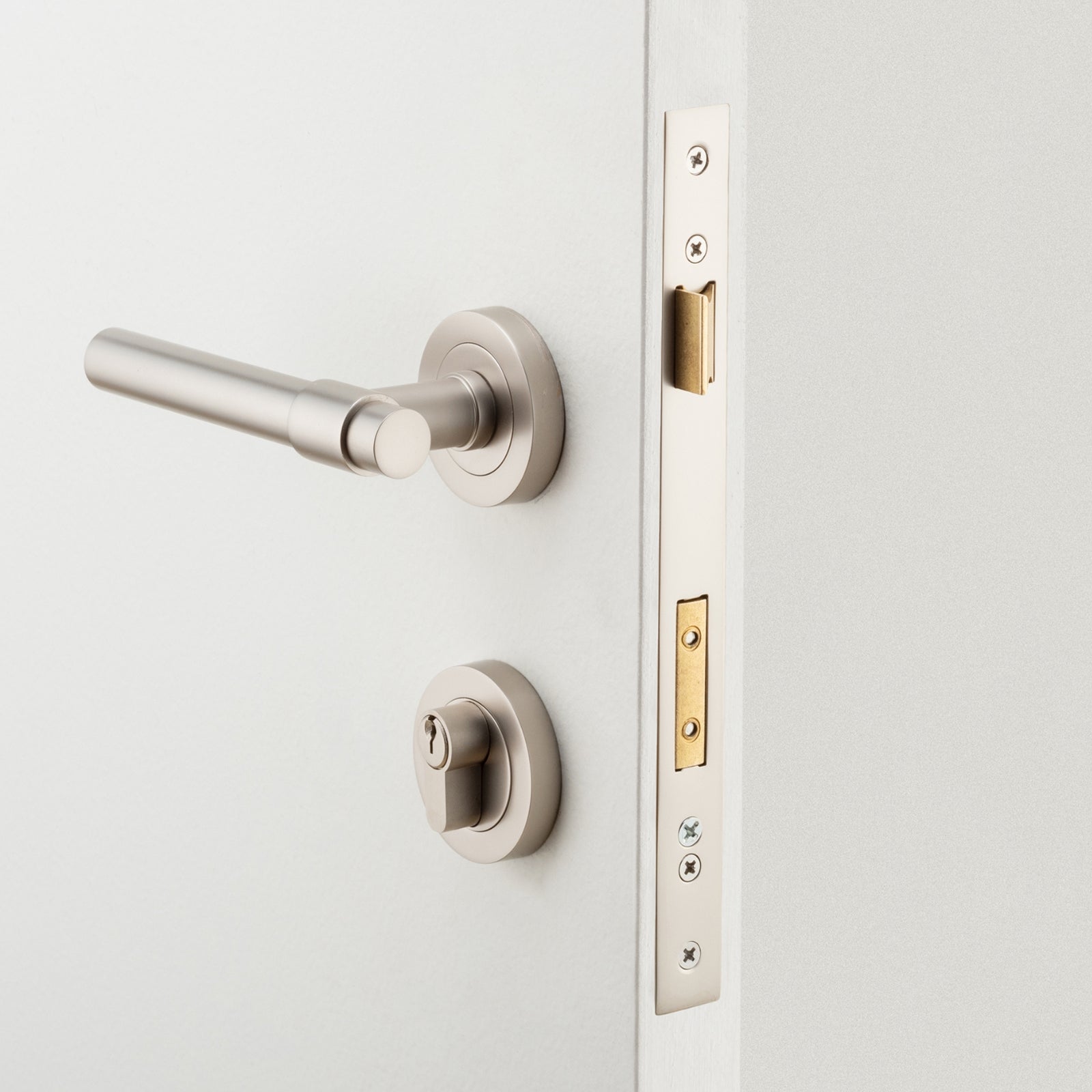 Project Image Iver Helsinki Lever Round Rose Entrance Kit with Separate High Security Lock Satin Nickel 20629KENTR60KT - The Blue Space