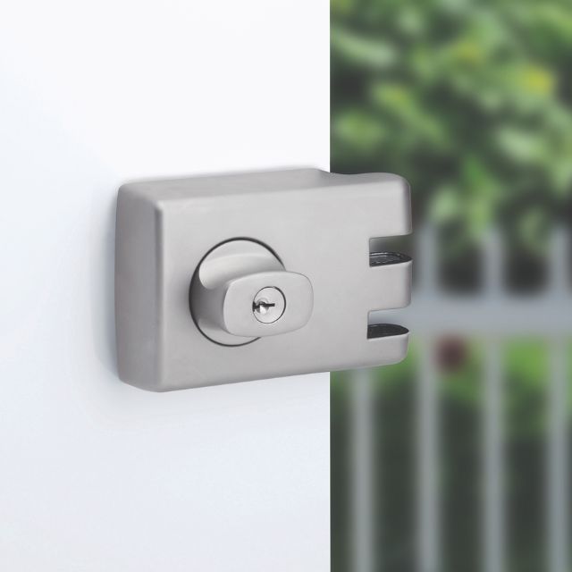 Lifestyle Lockwood 355 Double Cylinder Deadlock Satin Chrome Pearl 355-NSPDP - The Blue Space