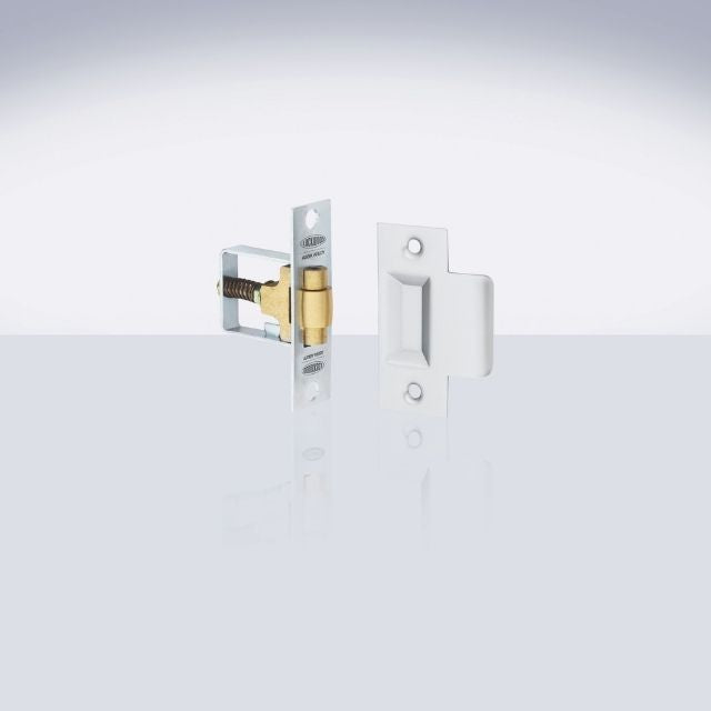 Lifestyle Lockwood 7580 Roller Bolt Satin Chrome 7580SC - The Blue Space