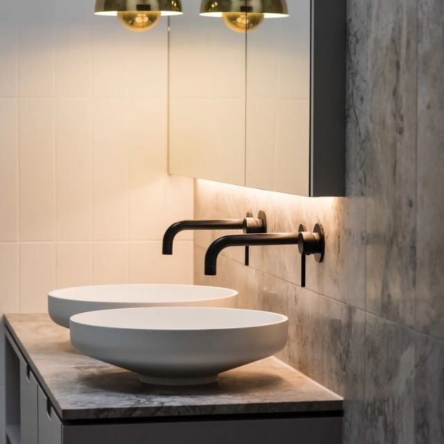 Lifestyle 1 Meir Round Wall Mixer Matte Black Trim Kit MW03-FIN - The Blue Space