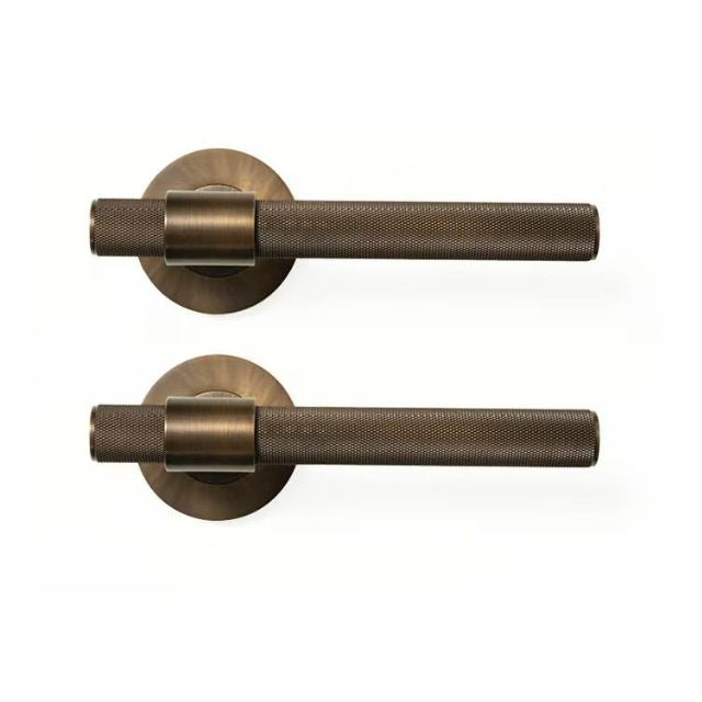 Momo Belgravia Knurled Lever Handle Set Bronze BLGLH.BNZ - The Blue Space