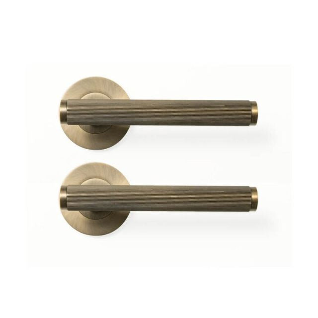 Momo Bellevue Lined Lever Handle Set Dark Brushed Brass BVLHLD.DBB - The Blue Space