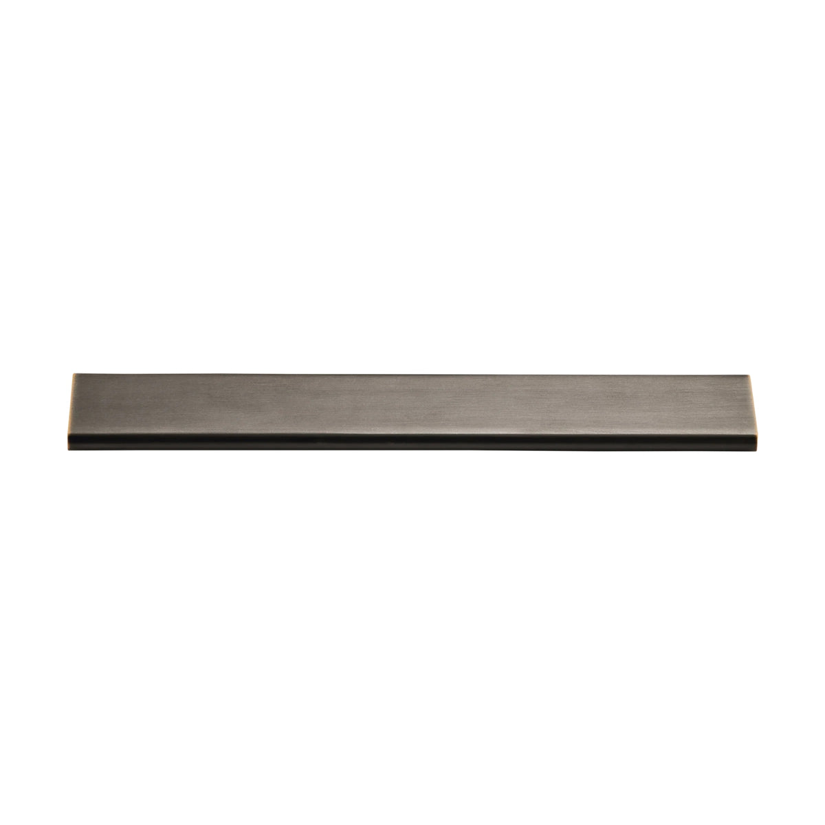 Momo Chelsea Lip Pull Handle Dark Bronze
P-CHLP.096.DKB - The Blue Space