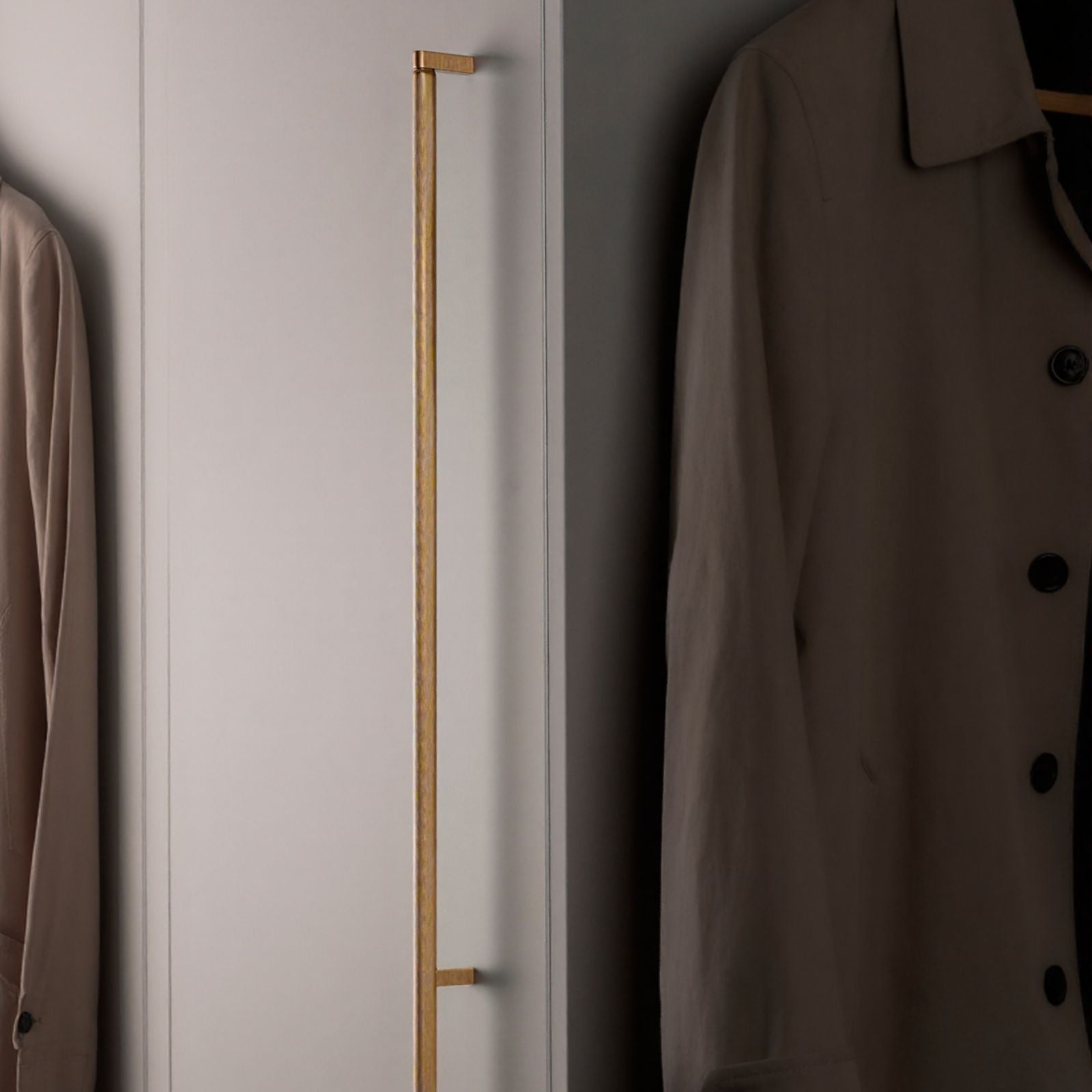 Momo Handles Brooklyn D Handle Brushed Dark Brass BKN0676.1056.BDB - The Blue Space