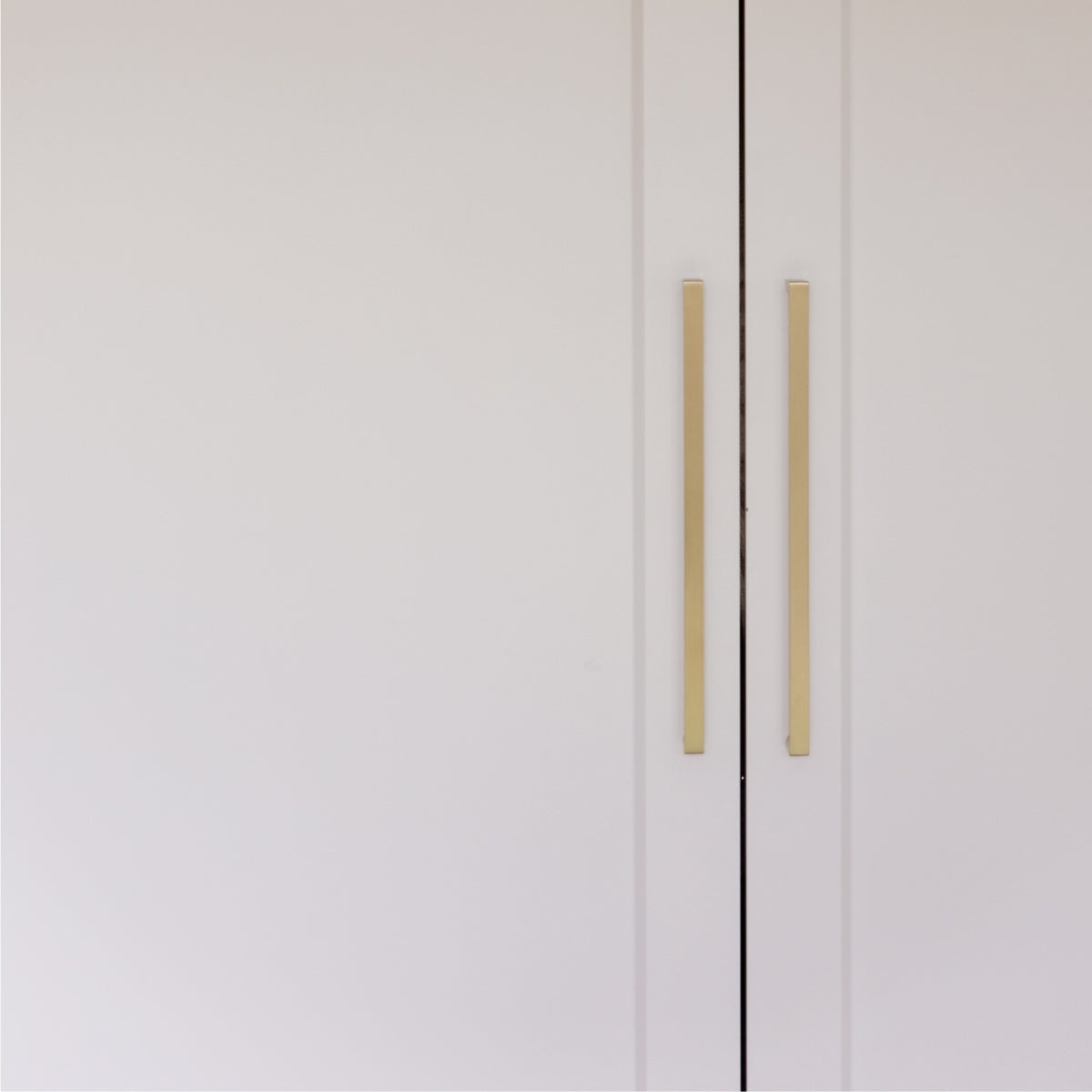 Looks Momo Handles Dallas D Handle Brushed Matt Brass FDH128.BMB - The Blue Space Real Reno