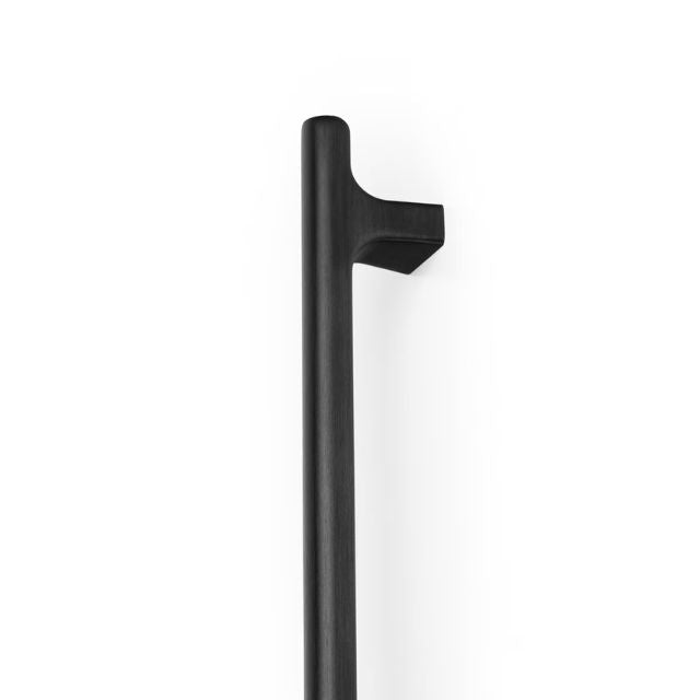 Momo Handles Hinoki D Handle 832mm Brushed Black HIN0687.832.BBL - The Blue Space