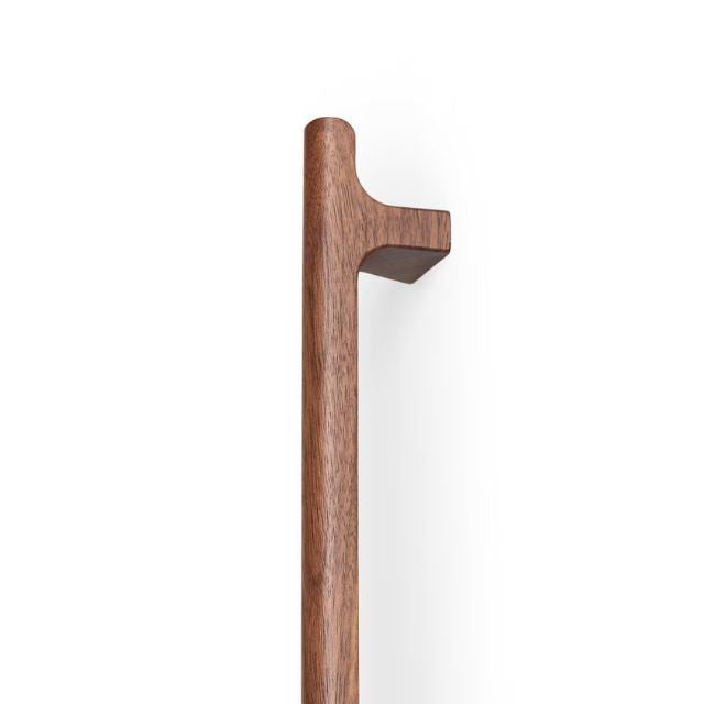 Momo Handles Hinoki D Handle 832mm Walnut HIN0682.832.WN - The Blue Space