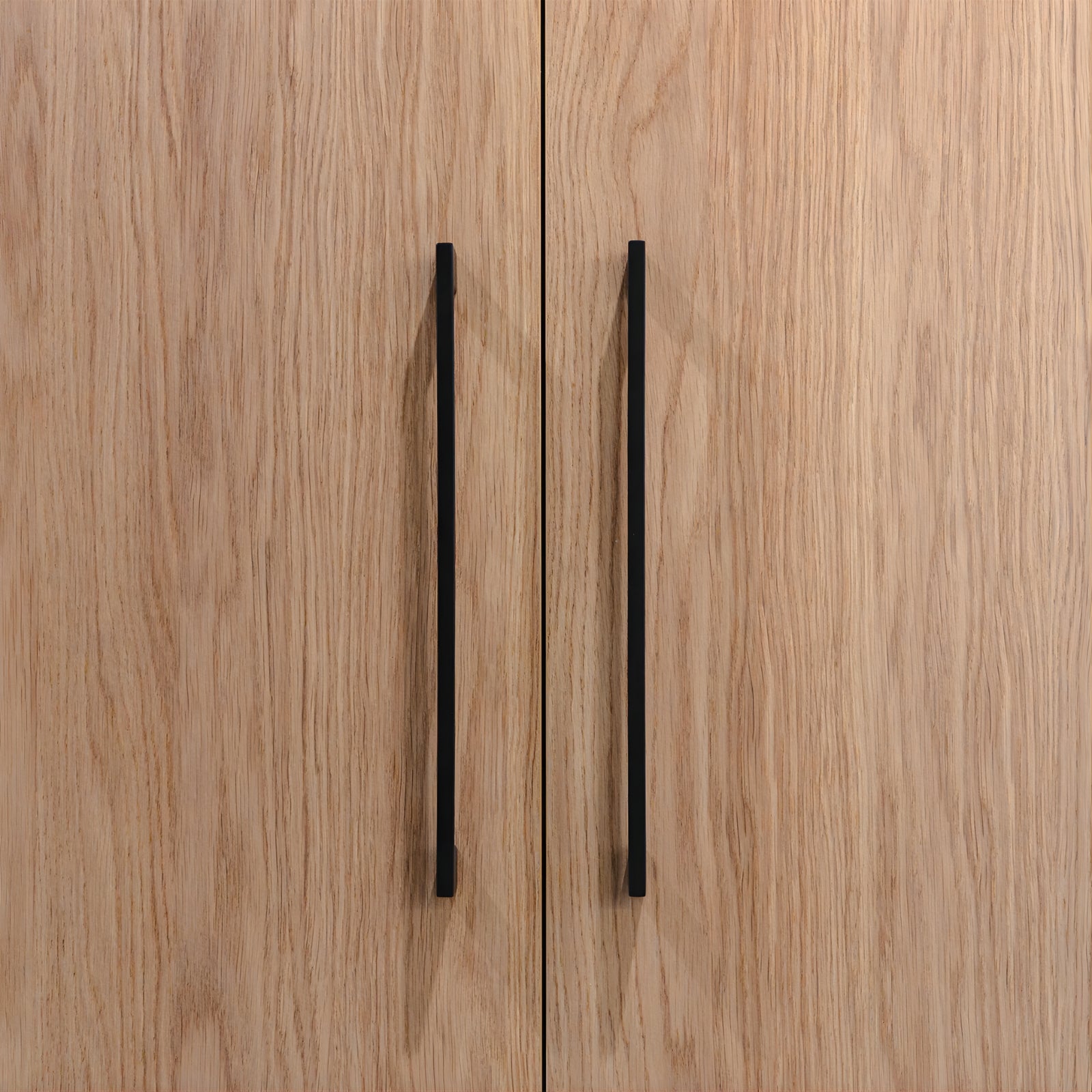 Lifestyle 1 Momo Handles Livorno D Handle Matte Black M3163.320.MBL.FG - The Blue Space