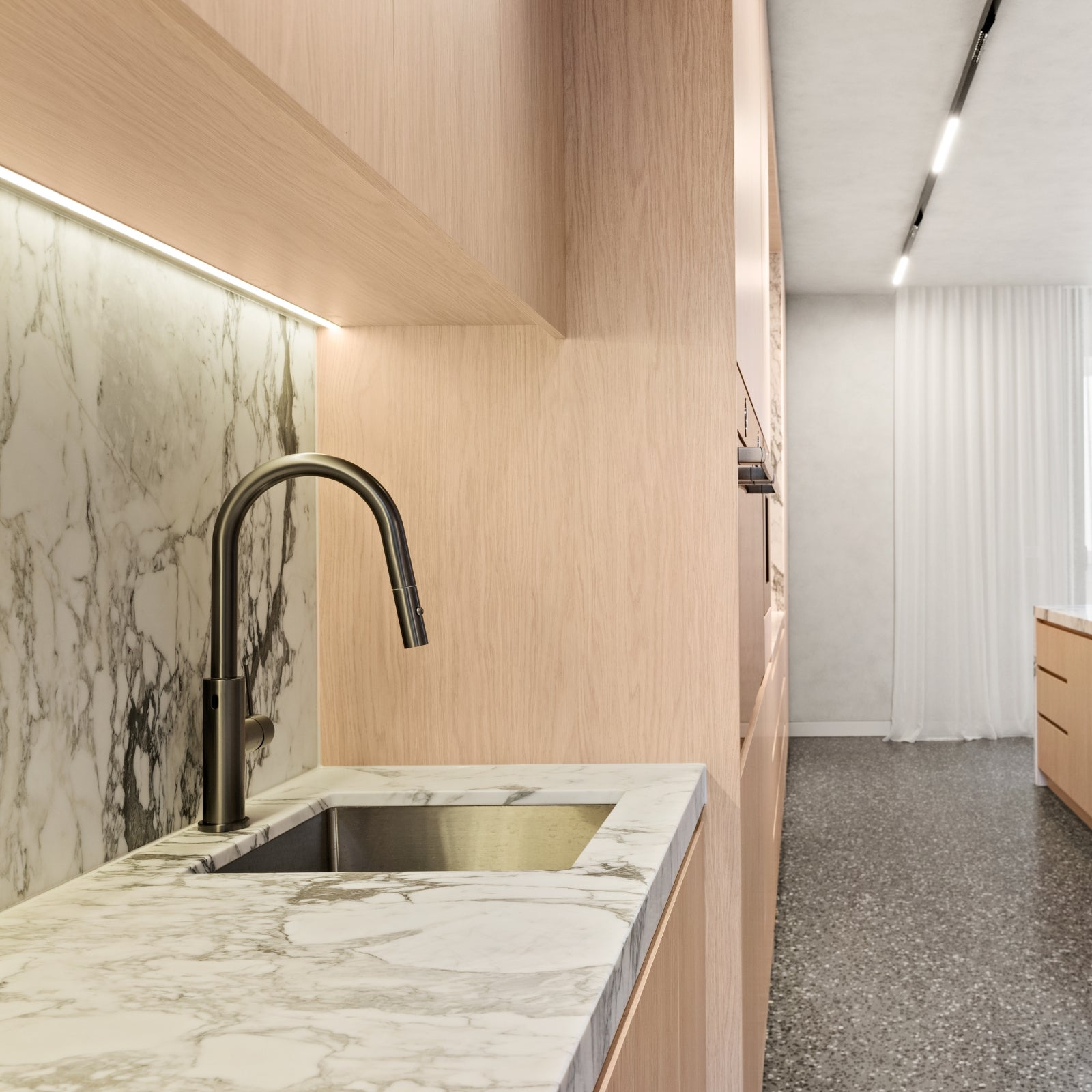 Lifestyle 3 Nero Mecca Smart Sensor Pull Out Kitchen Mixer Gun Metal NR221908AGM - The Blue Space