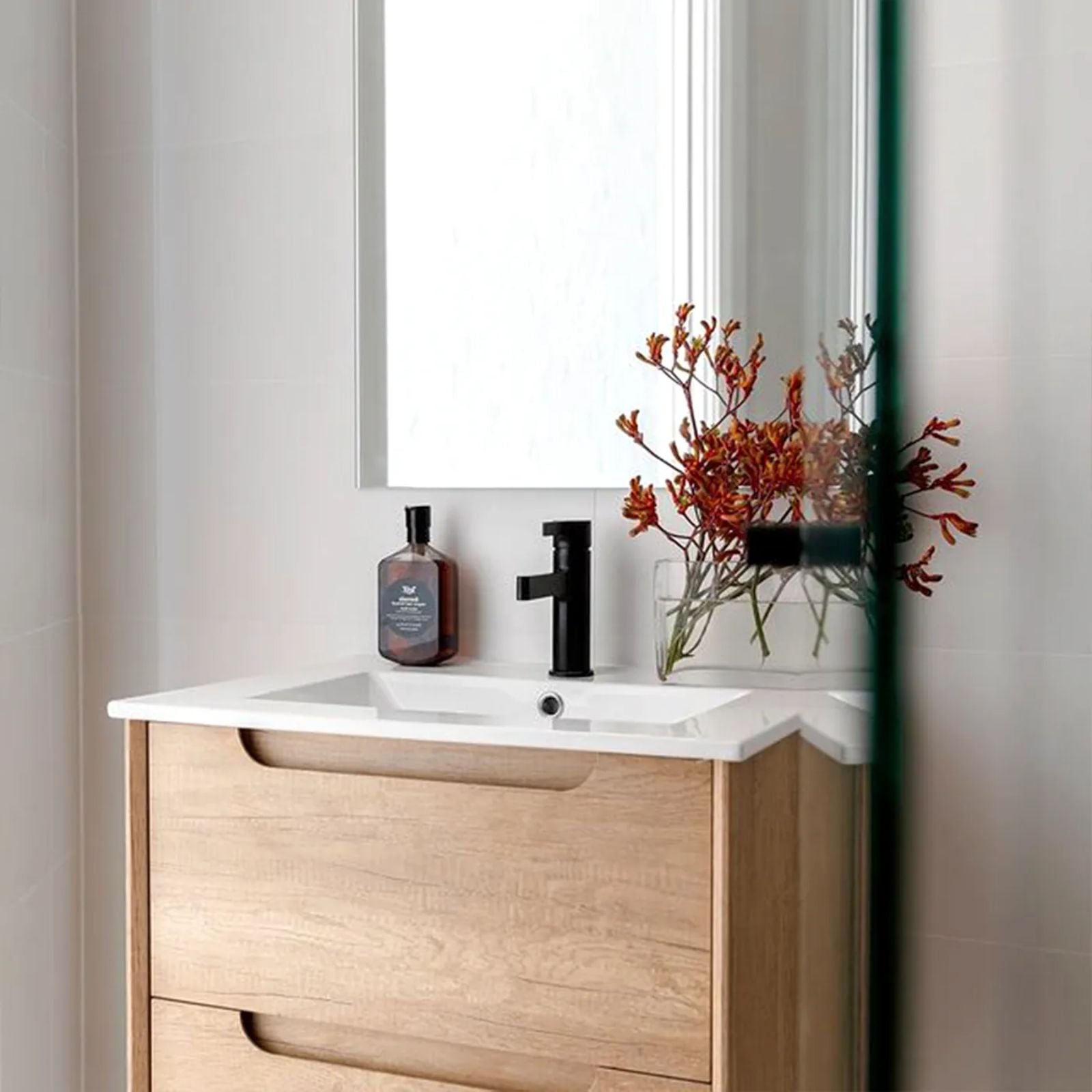 Otti Byron Wall Hung Vanity With Slimline Top BY600NCT-KIT - The Blue Space