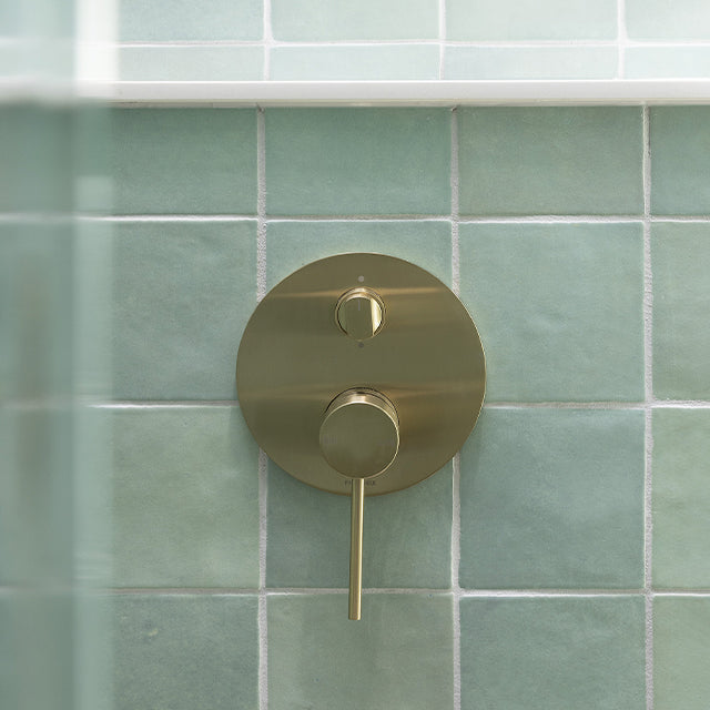 Lifestyle Phoenix Vivid Slimline Shower/Bath Diverter Mixer-Brushed Gold - the blue space