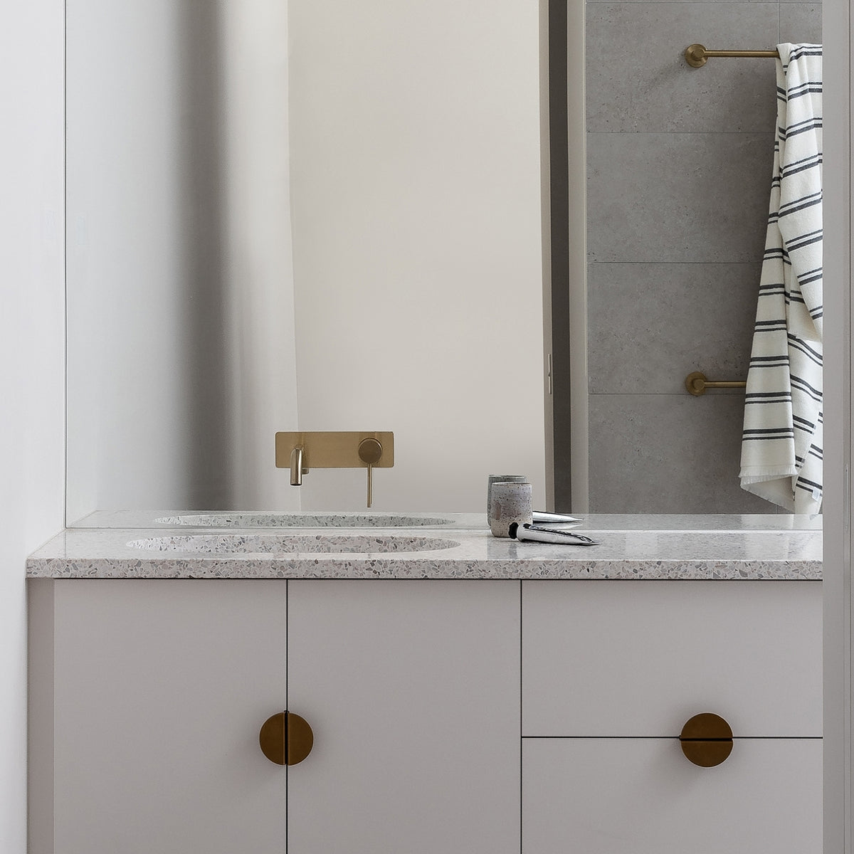 Lifestyle 1 Phoenix Vivid Slimline SwitchMix Wall Basin / Bath Mixer Set 180mm Brushed Gold (Complete Kit) VS2810-12-1-KIT - The Blue Space