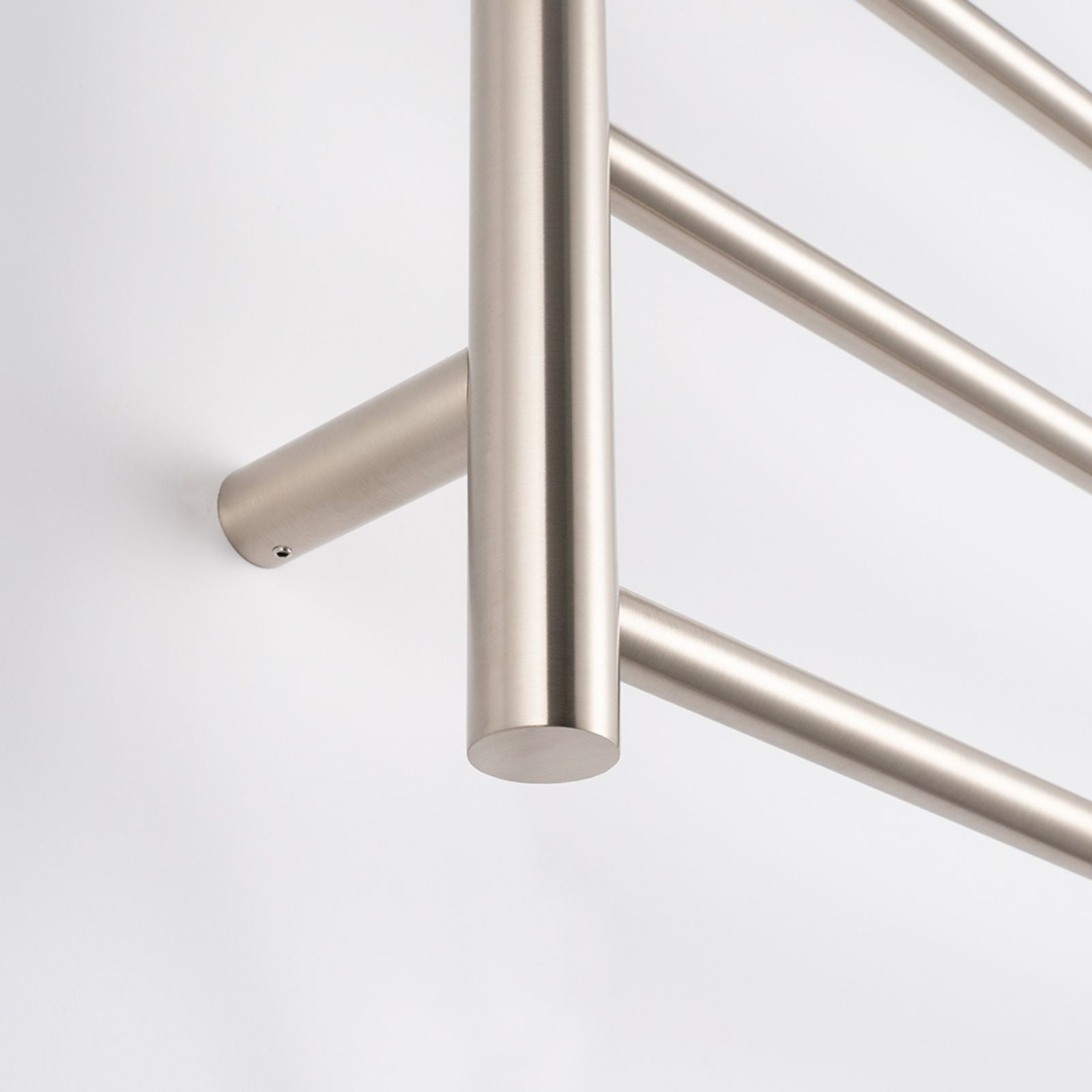 Close Radiant Heated Round Ladder 750 x 550mm Brushed Nickel BN-RTR03 - The Blue Space