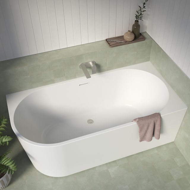 Buy Caroma URBANE II 1500 Right Hand Corner Back To Wall Bath with Overflow UII5RHCWOF - The Blue Space