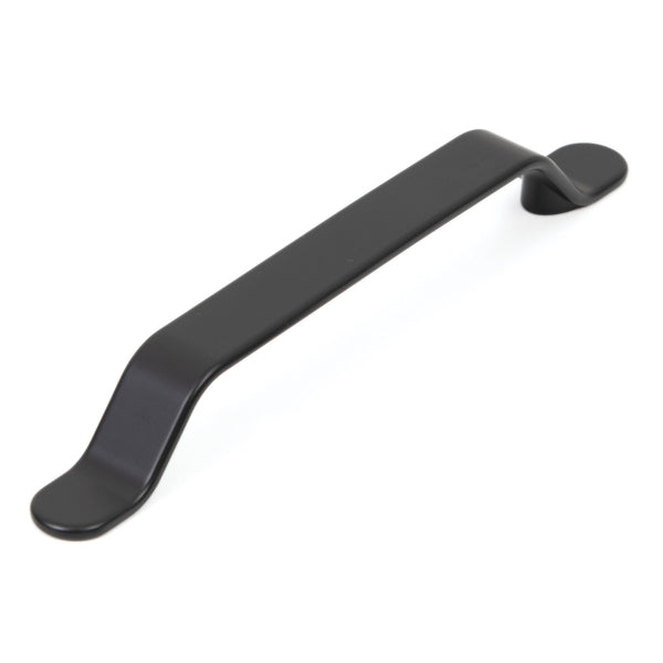 Momo Handles Belt D Handle Matte Black | The Blue Space