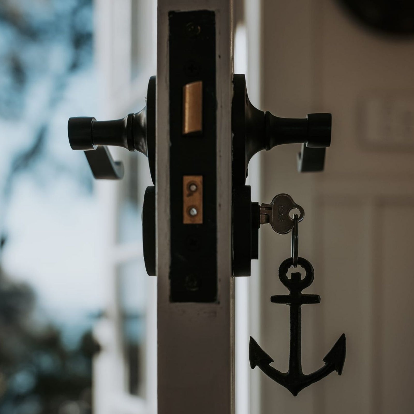 Lifestyle Tradco Victorian Lever Round Rose Matte Black 1929 - The Blue Space