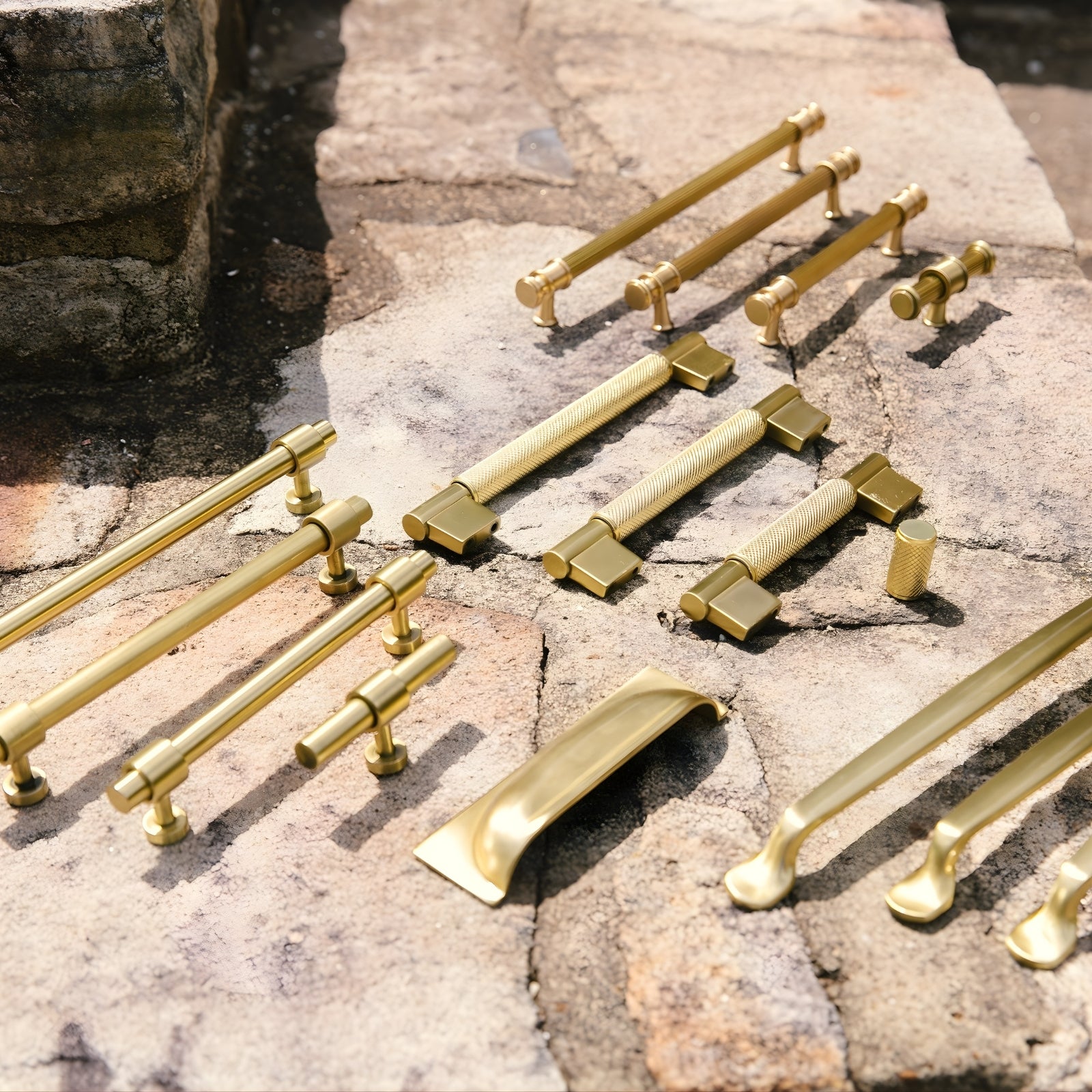 Range Turner Hastings Sassari 128mm Pull Handle Brushed Brass SA128CB-BB - The Blue Space