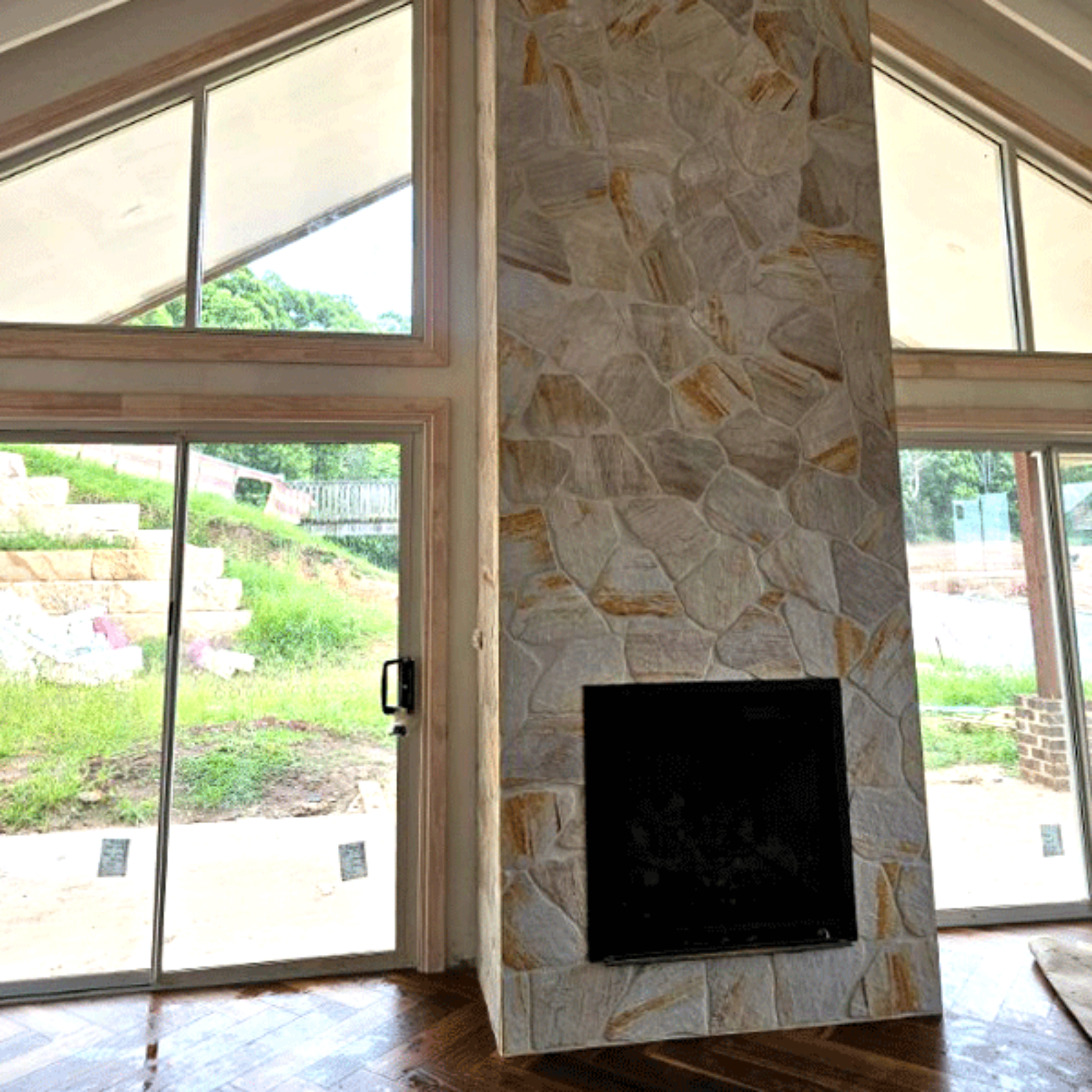 Lifestyle White Aria Stone Tile Matte Crazy Pave Porcelain - The Blue Space