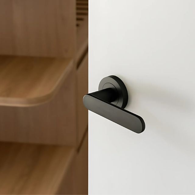 Zanda Duke Entrance Set 70mm Key/Turn Matte Black 10094.4.BLK - The Blue Space