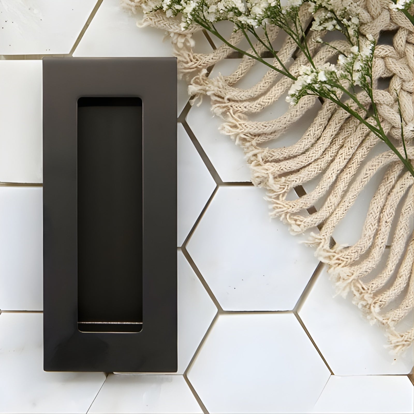 Lane Flush Pull Rectangle 120mm Matte Black | The Blue Space