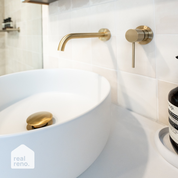 Phoenix Universal Pop-up Plug & Waste (40mm) - Brushed Gold | Real Reno