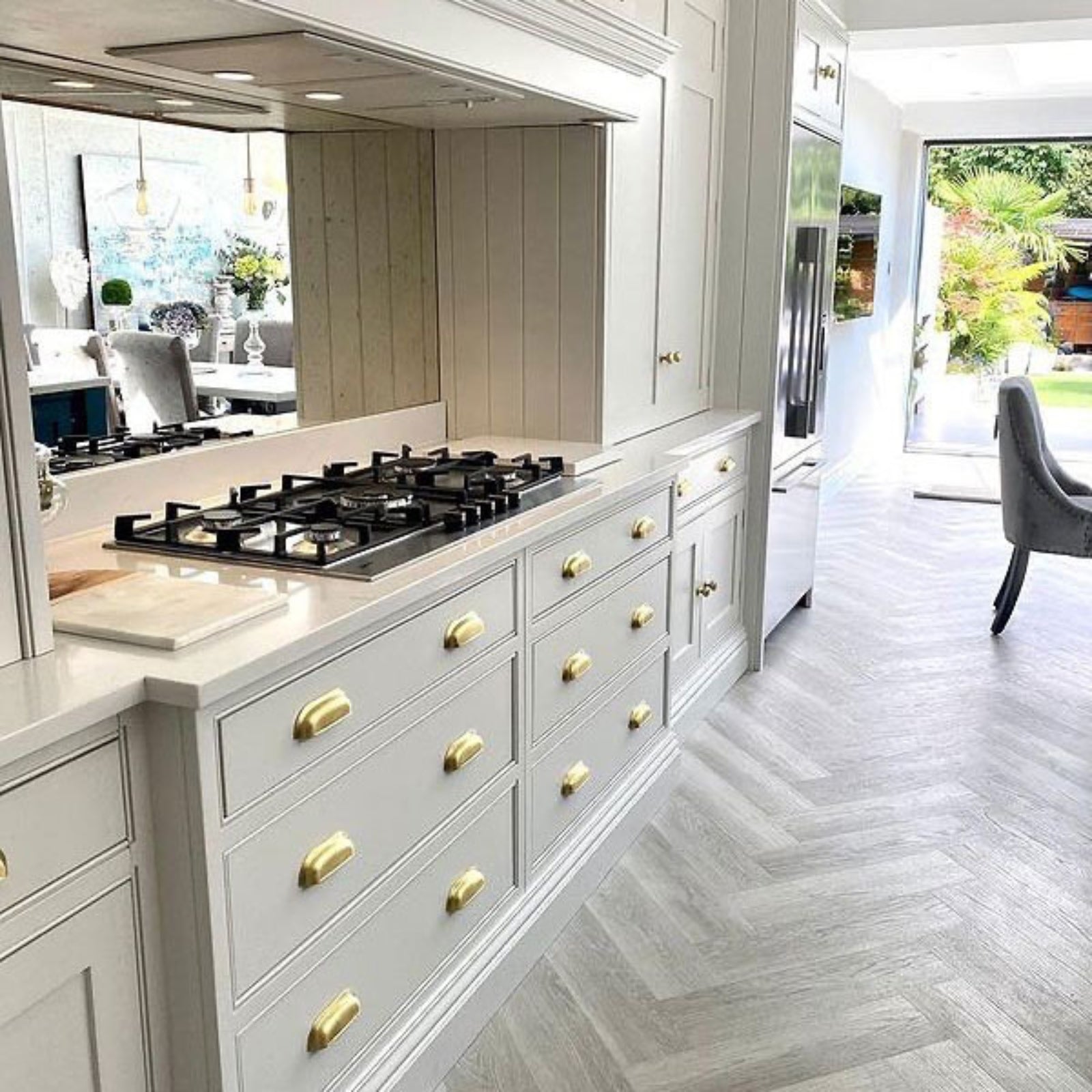 Momo Handles New Hampton Wide Cup Pull 96mm Matt Brass NHMCW096.MBR - The Blue Space