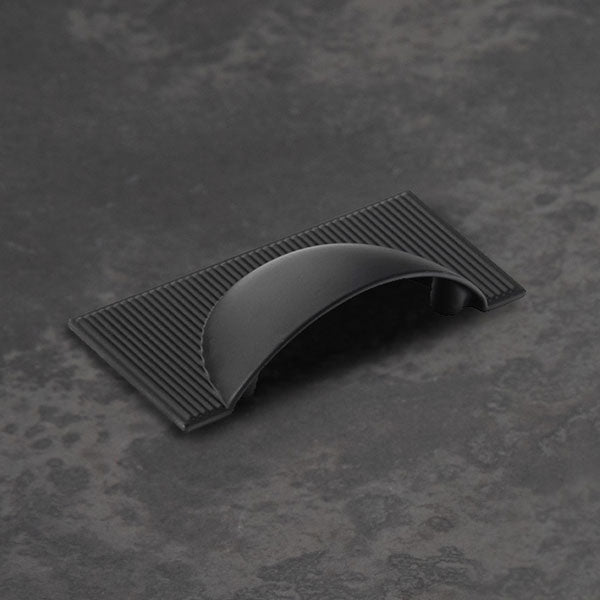 Momo Handles Barrington Cup Pull Matt Black - The Blue Space