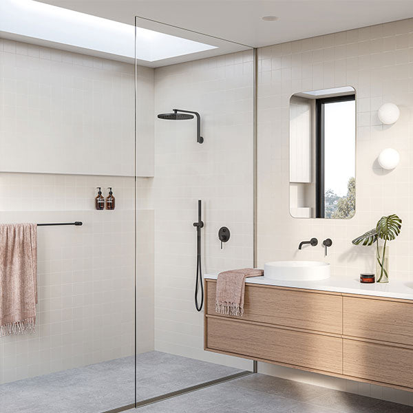 Phoenix Vivid Shower Rose 300mm Round - Brushed Gold