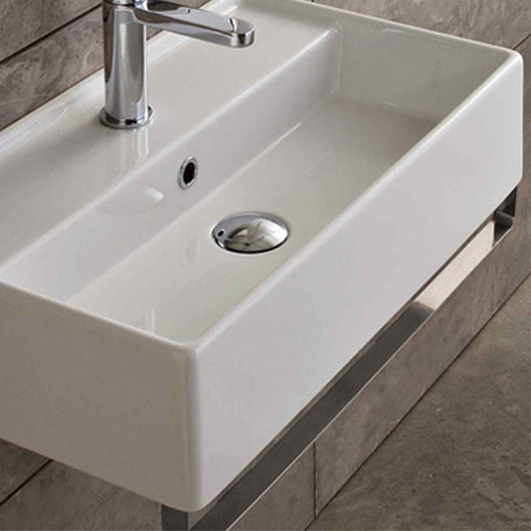 Studio Bagno Apartment 60R - Towel Rail at The Blue Space