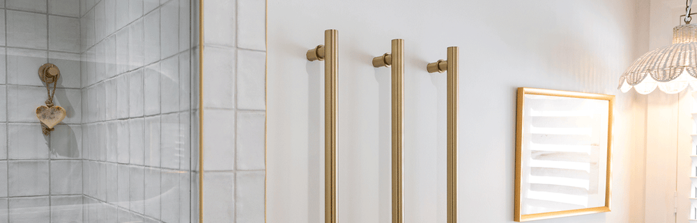 How to Style a Bathroom Using Accessories Like a Designer