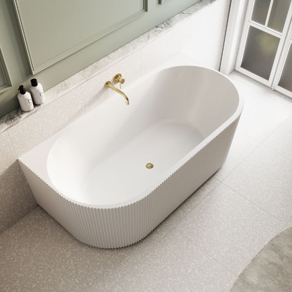 Baö Fluted Back to Wall Bath in Matte White Top View