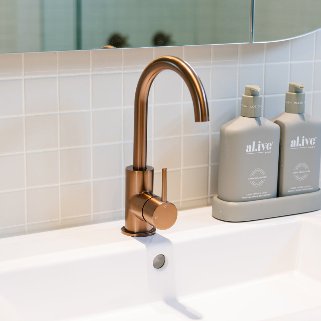 Meir Round Gooseneck Basin Mixer Lustre Bronze