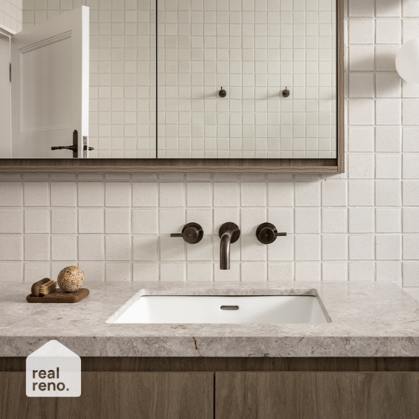 Meir Round Curved Spout 200mm - Shadow