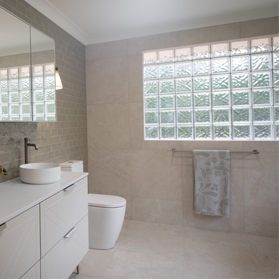 Caroma Urbane II Cleanflush Wall Faced Toilet Suite