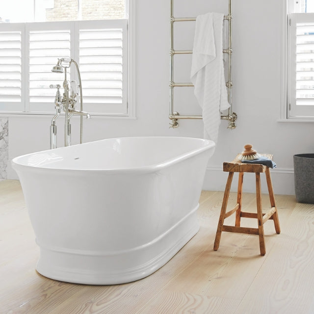 Turner Hastings Cambridge 174 TitanCast Bath with Overflow - Gloss White