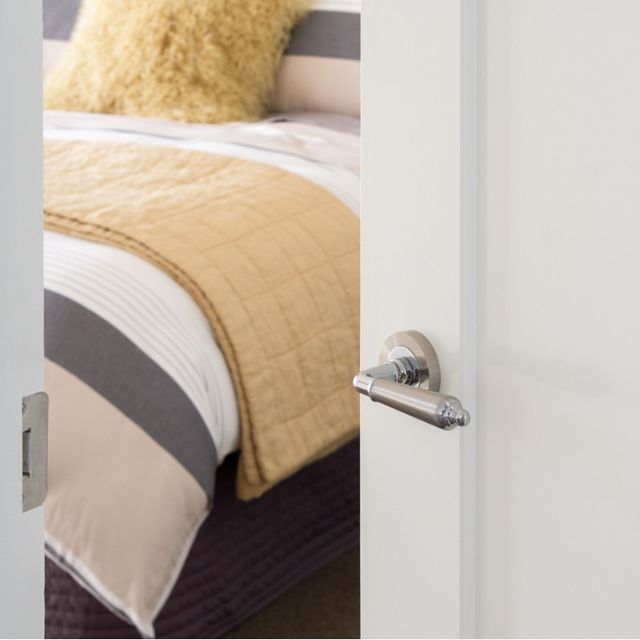 Zanda Oxford Dummy Lever Brushed Nickel/Chrome