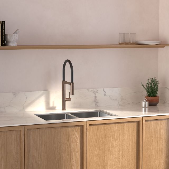 {"type":"root","children":[{"type":"paragraph","children":[{"type":"text","value":"Ideal for Large and Double Bowl Sinks"}]}]}
