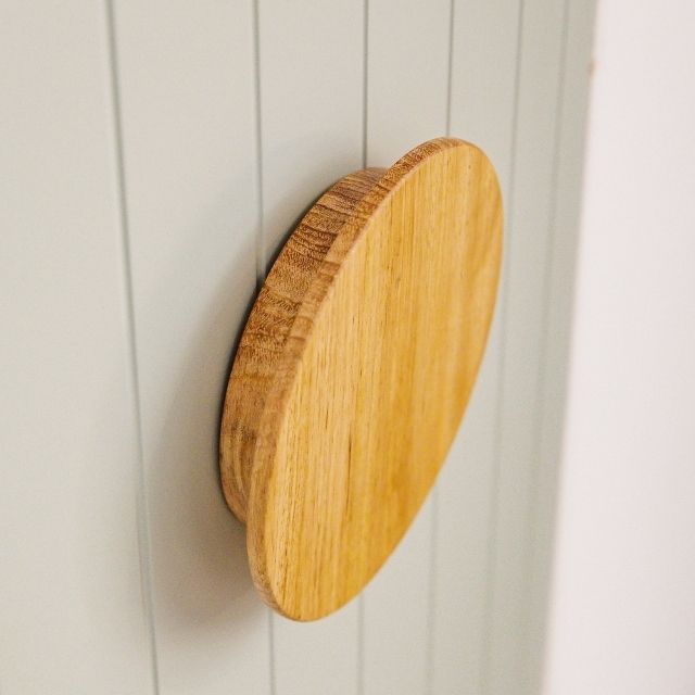 Lifestyle Castella 90mm Macquarie Round Reclaimed Oak Handle Tasmanian Oak 360.090.90 - The Blue Space