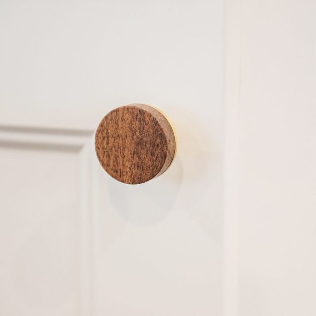 Castella Tundra 30mm Knob Walnut/Satin Brass