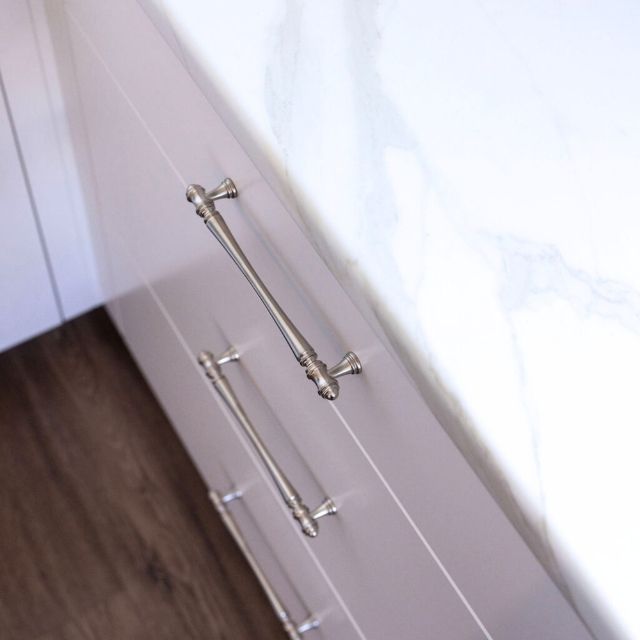 Castella Windsor Handle Polished Nickel