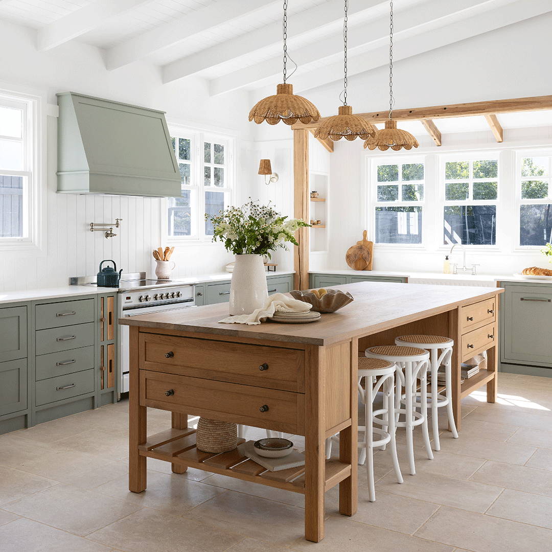 {"type":"root","children":[{"type":"paragraph","children":[{"type":"text","value":"How to Apply the Triangle to Your Kitchen Layout"}]}]}