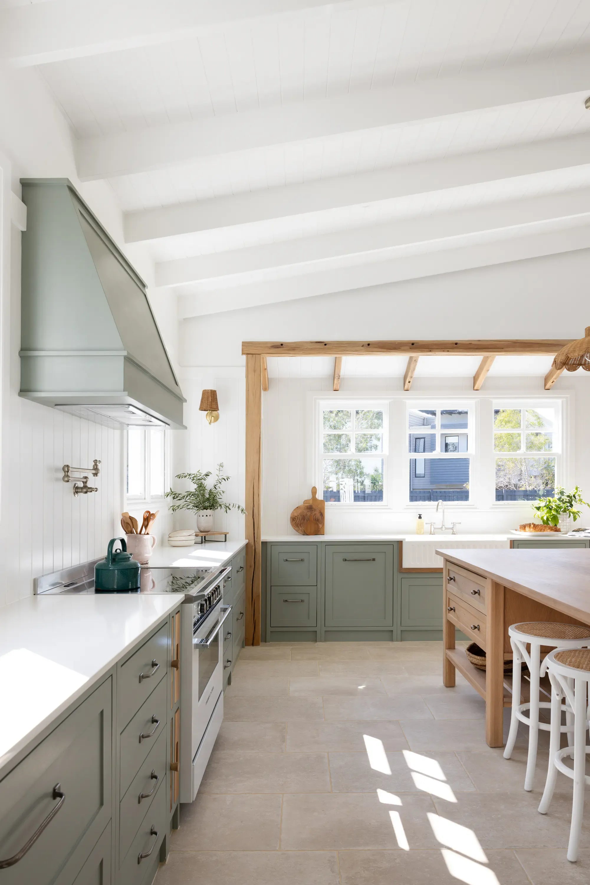 {"type":"root","children":[{"type":"paragraph","children":[{"type":"text","value":"The Kitchen"}]}]}