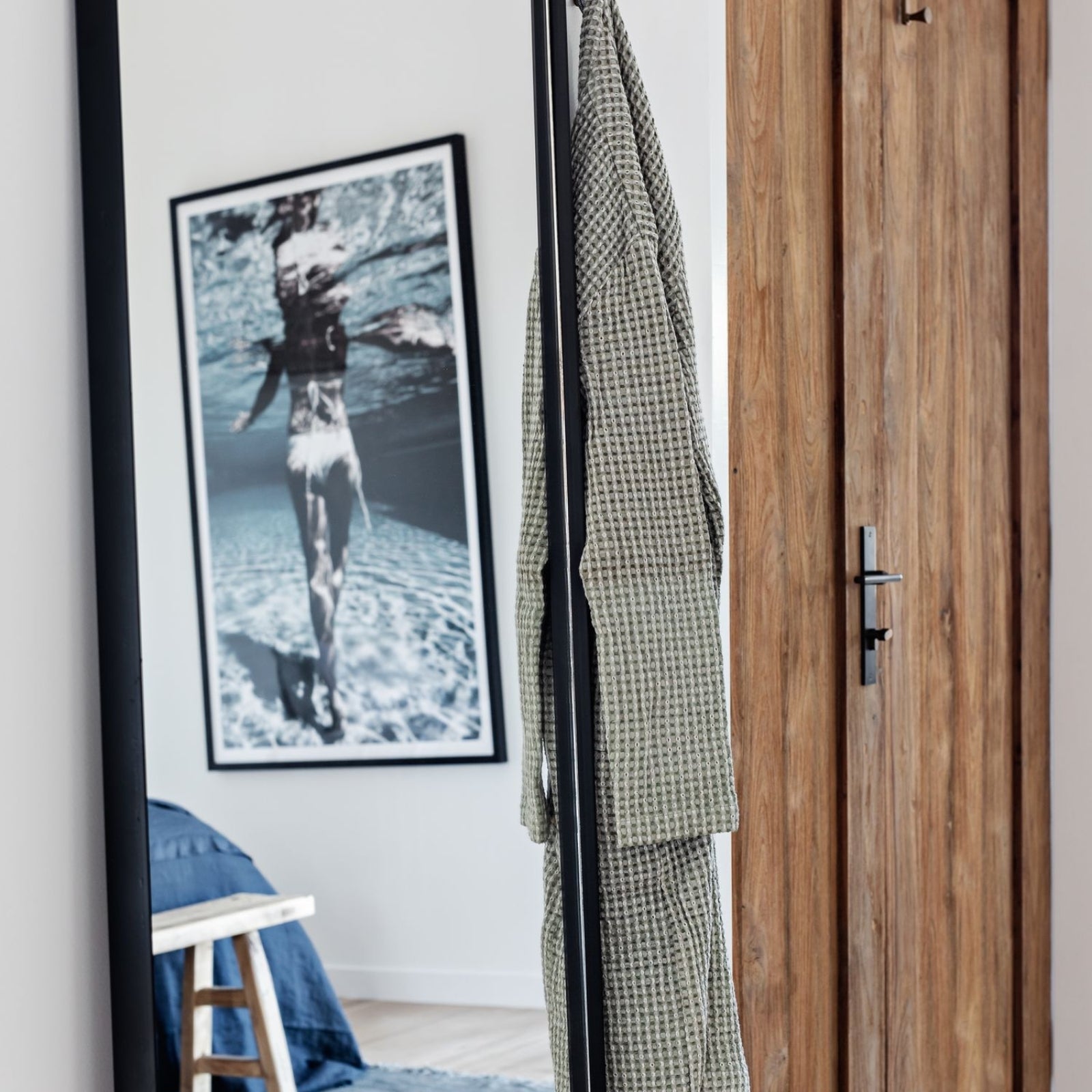 Lifestyle Iver Baltimore Lever Rectangular Backplate Entrance Kit with High Security Lock Matte Black 12702KENTR60KT - The Blue Space